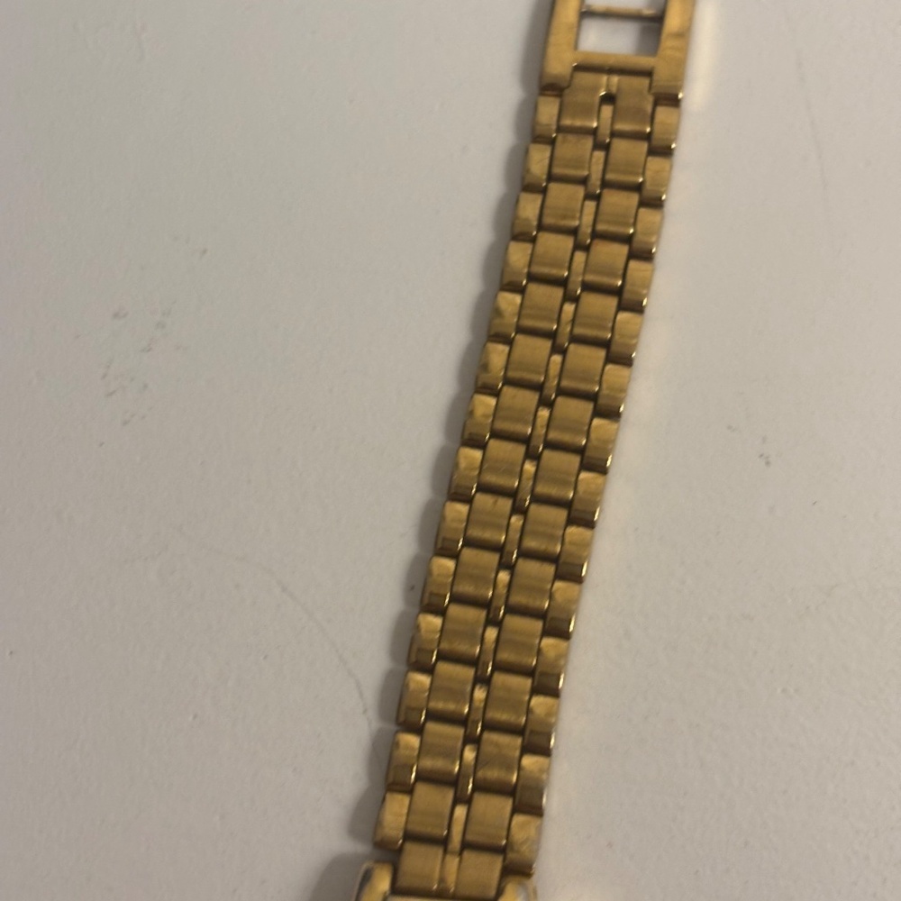 Vintage Seiko Quartz Women’s Gold Tone Watch – Japan Movt – Not Working / Parts - Picture 4 of 9